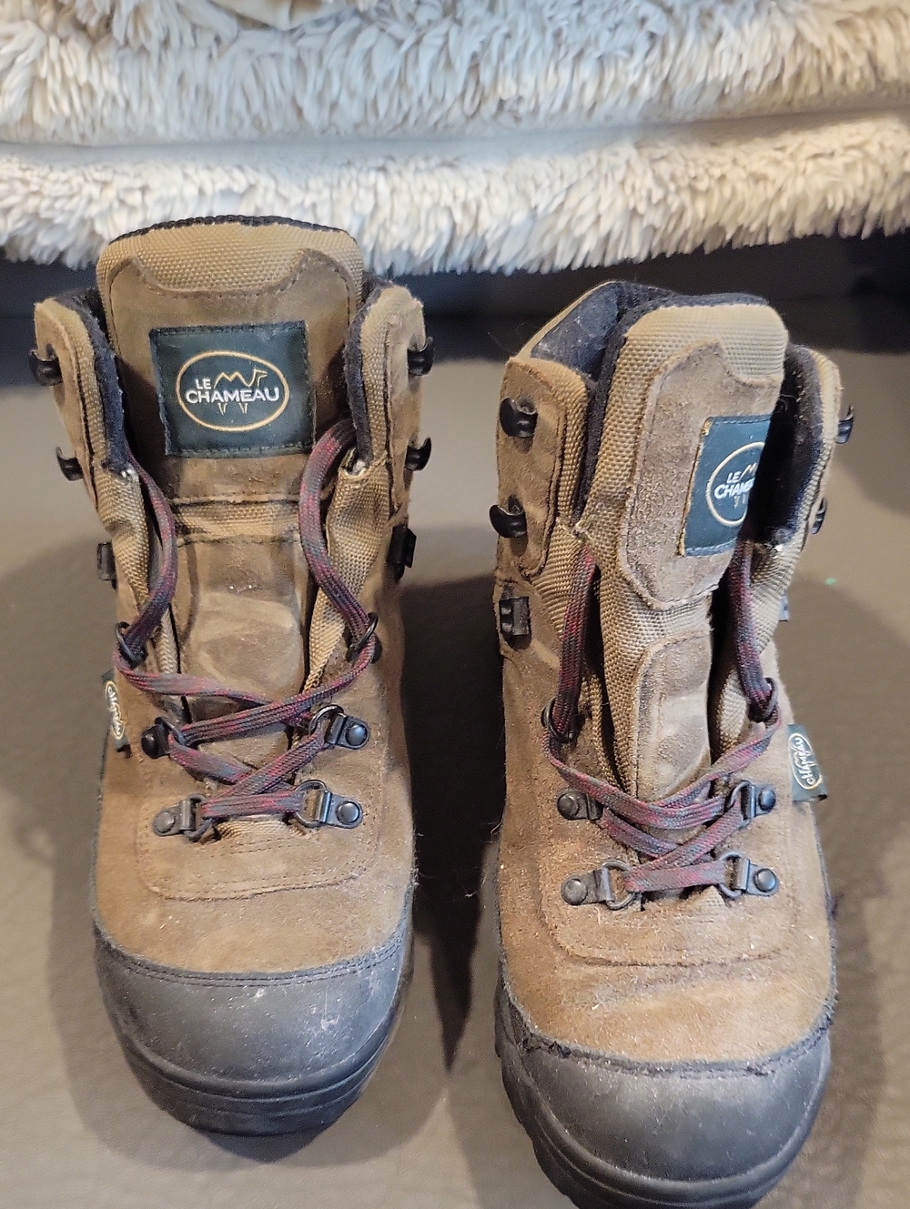 le chameau Adult Tan Brown Suede Adventure Boots